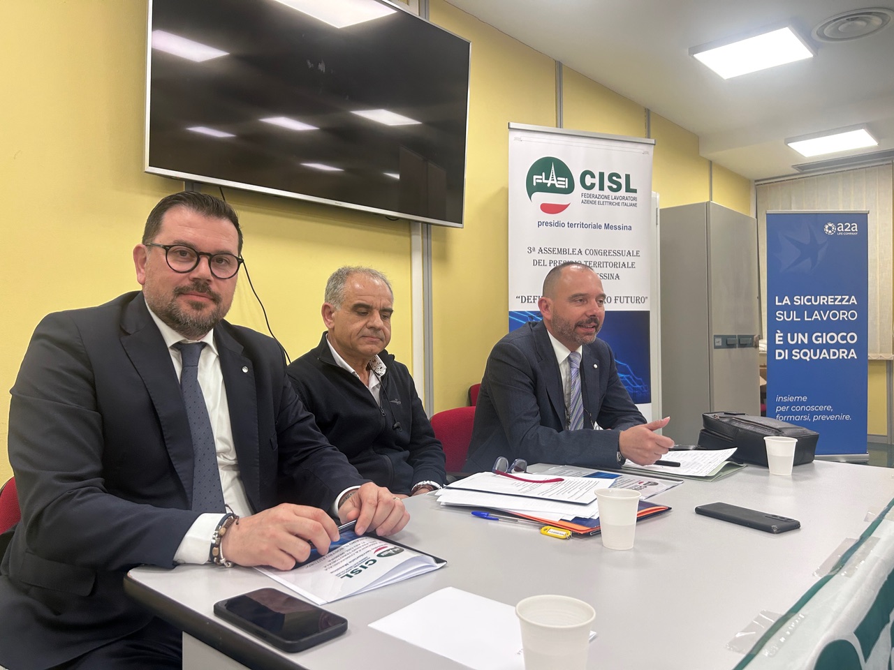 III Assemblea Congressuale della Flaei Cisl Messina, Sebastiano Lo Monte guiderà ancora la categoria dei lavoratori elettrici. «Energia, la grande sfida del sindacato e del territorio: salvaguardare l’occupazione e diventare sempre più punto di riferimento della Sicilia e del Mediterraneo».